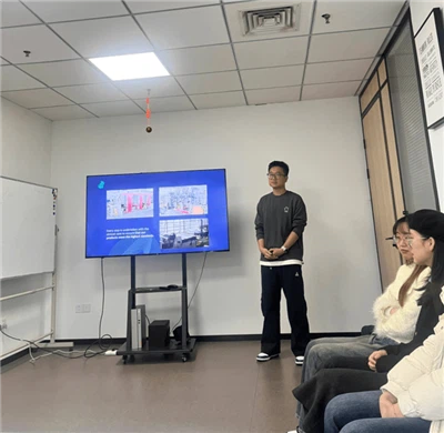 Cuộc họp chia sẻ nhân viên--đóng gói Túi chia sẻ công việc Kinh doanh ngoại t...